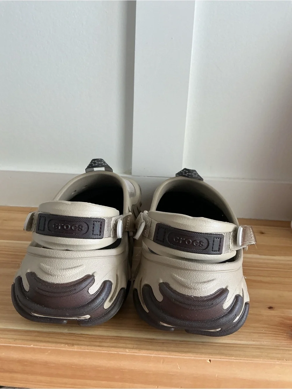 CROCS durable slip